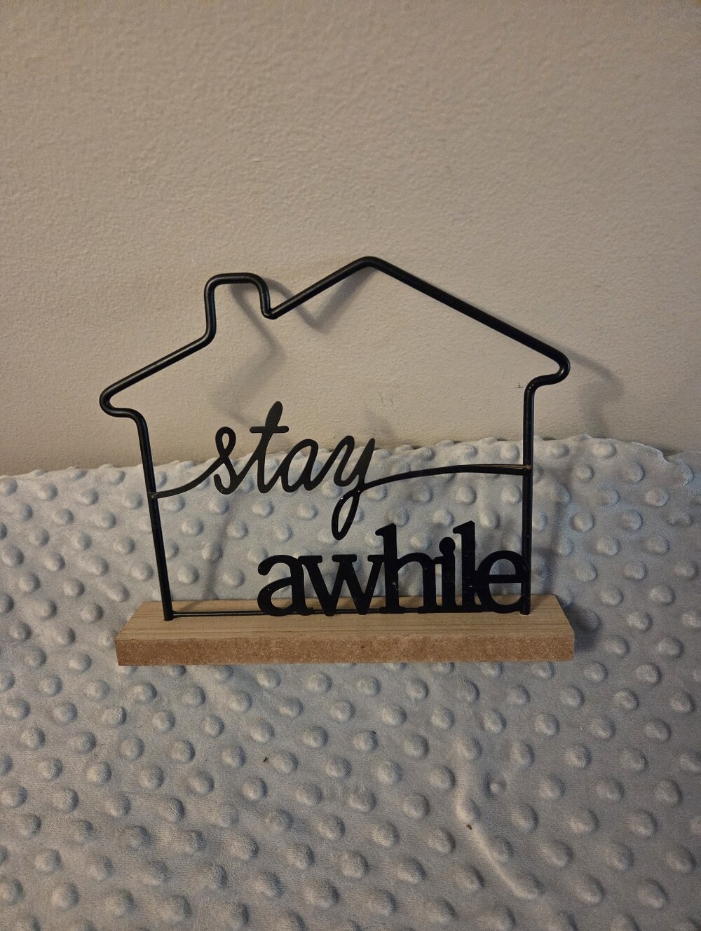 See pictures home decor metal stay awhile house art. Small flaw